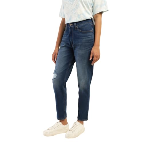 Levi's Women's Mid Rise 80s Mom Tapered Jeans - Image 4