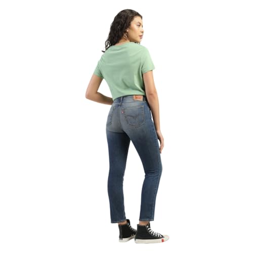 Levi's Women's High Rise 724 Slim Straight Fit Jeans - Image 3
