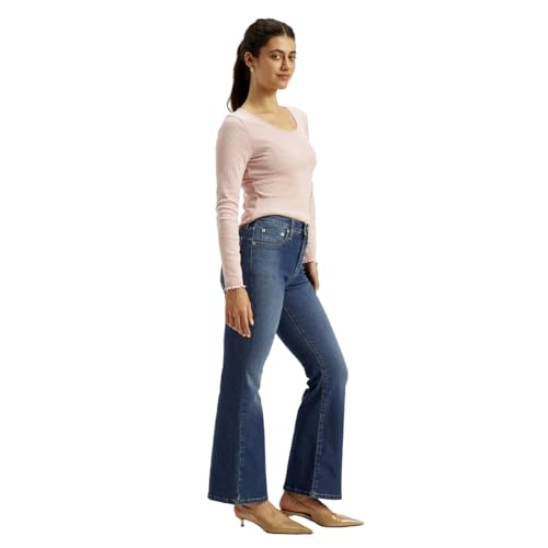 Levi's Women's High Rise 726 Slim Flared Fit Jeans - Image 5