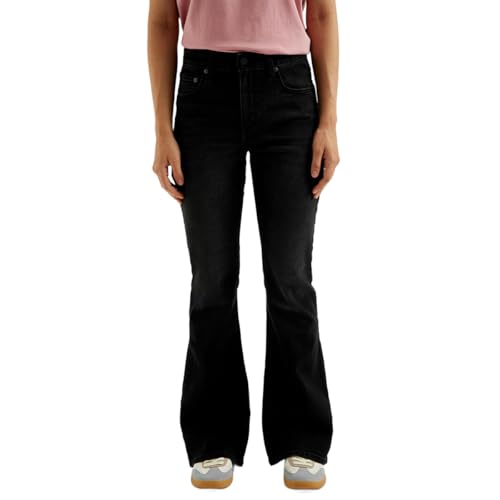 Levi's Women's 726 Bootcut High Rise Jeans - Image 2