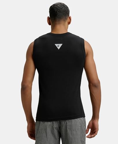 Jockey 9930 Men's Slim Fit Round Neck Muscle Vest - Image 5