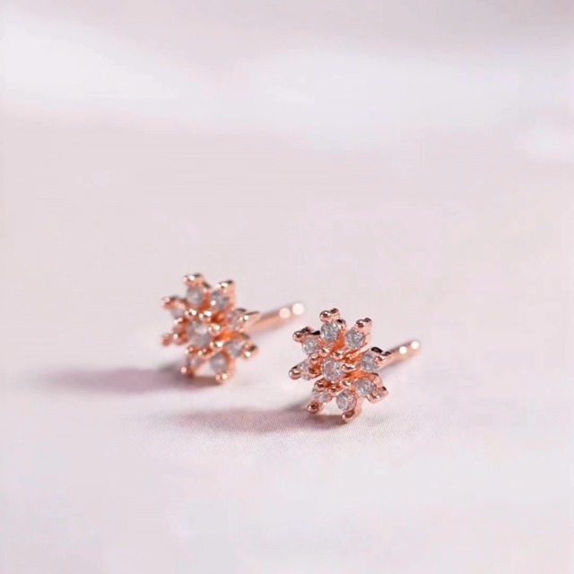 ZAVYA 925 Sterling Silver Cubic Zirconia Stud Earrings - Image 3