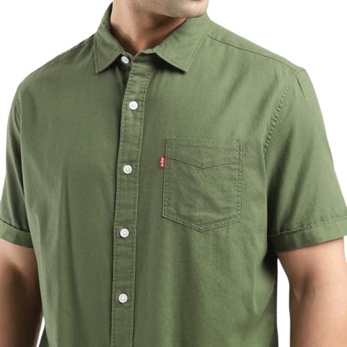 Levi's Men's Solid Slim Fit Shirt - Image 5