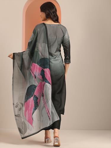 Grey Ombre Kurta Set with Stone Embellishments | UrbanThreads.in - Image 4