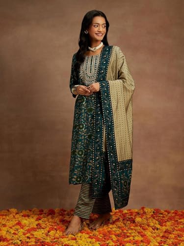 Floral Blue Silk Kurta Set | Elegant Indian Outfit - UrbanThreads - Image 4