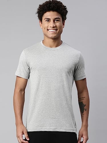 Levi's Men 025 Solid T-Shirt - Round Neck, Short Sleeves - Image 4
