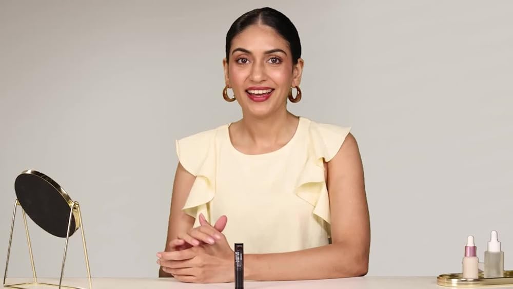 Lakme Unreal 3D Slim Bullet Matte Lipstick Maroon Magic 3.6g - Image 3