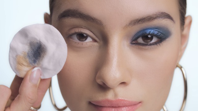 Lakme Biphasic Micellar Face Cleansing Water 200ml - Image 3