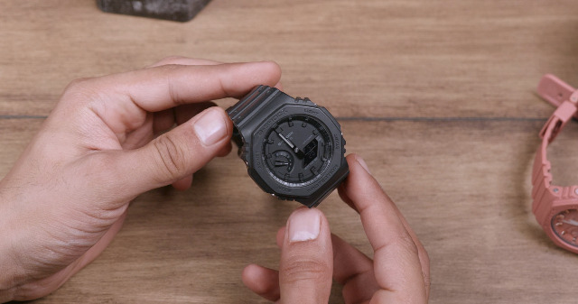 Casio G-Shock GM-2100G-1A9DR Black Analog-Digital Men's Watch - Image 4