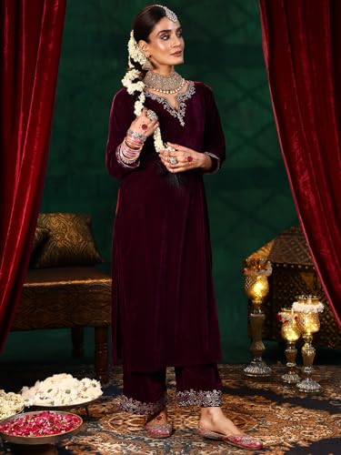 Libas Velvet Kurta Set - UrbanThreads: Effortless Elegance - Image 5