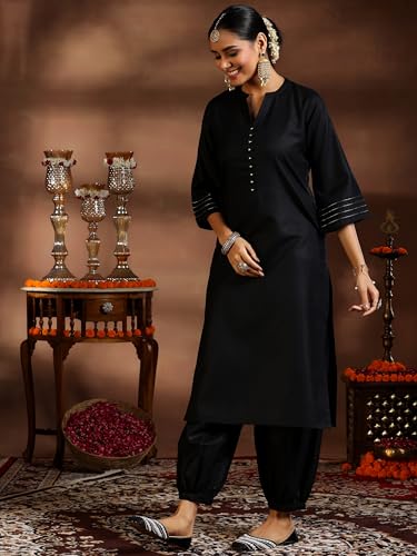 Maroon Woven Design Kurta Set - Cotton Blend - Libas | UrbanThreads.in - Image 5