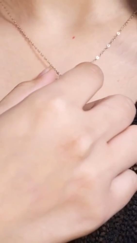 SALTY Anti Tarnish Magnetic Heart Clover Pendant Necklace Women - Image 4