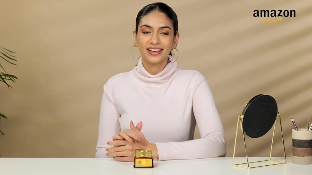 Forest Essentials Soundarya Radiance Cream 24K Gold SPF25 - Image 3