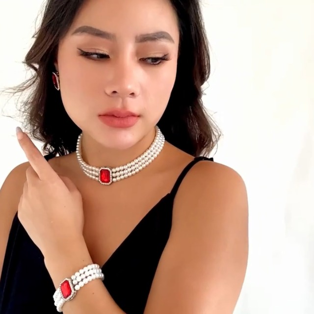 UrbanThreads Crystal Pearl Jewellery Set Necklace Earrings Bracelet - Image 3