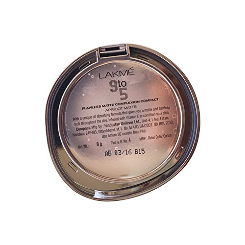 Lakme Powerplay Matte Compact Oil Control Formula - Image 4
