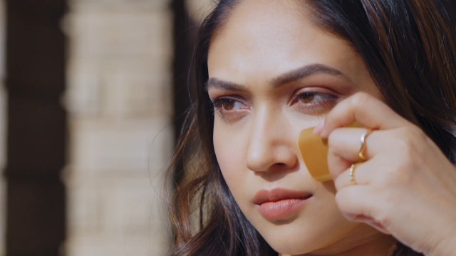 LAKMÉ Sun Expert Invisible Sunstick SPF 50+ PA++++ - Image 3