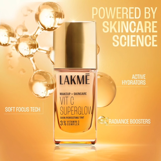 Lakme Superglow Vit C Compact Beige 24 8gm - Image 3