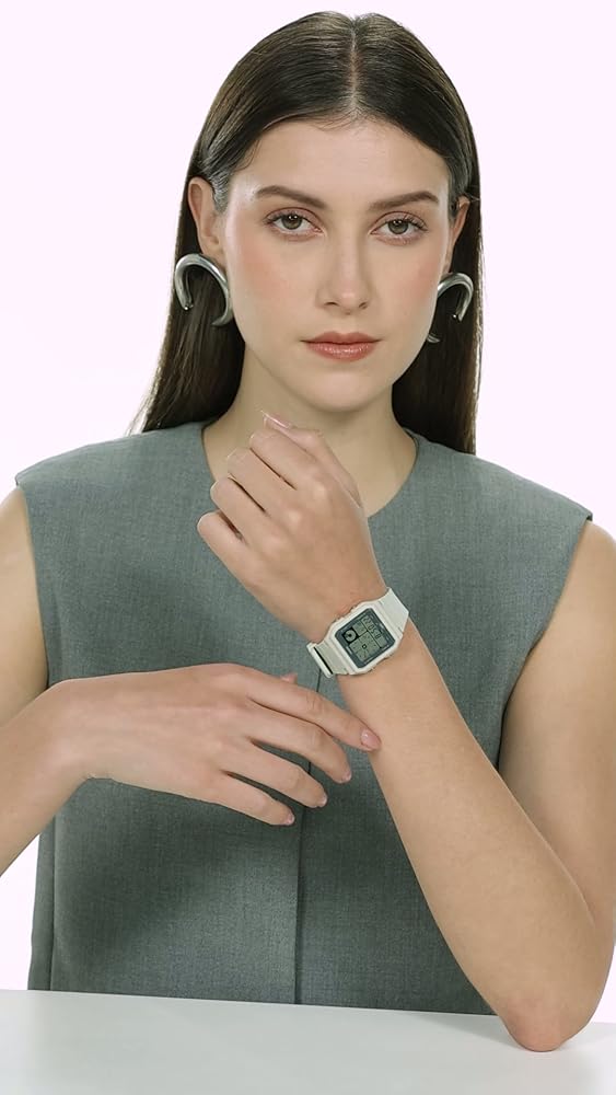 Casio Unisex Resin Digital Watch LF-20W-8ADF Off White - Image 3